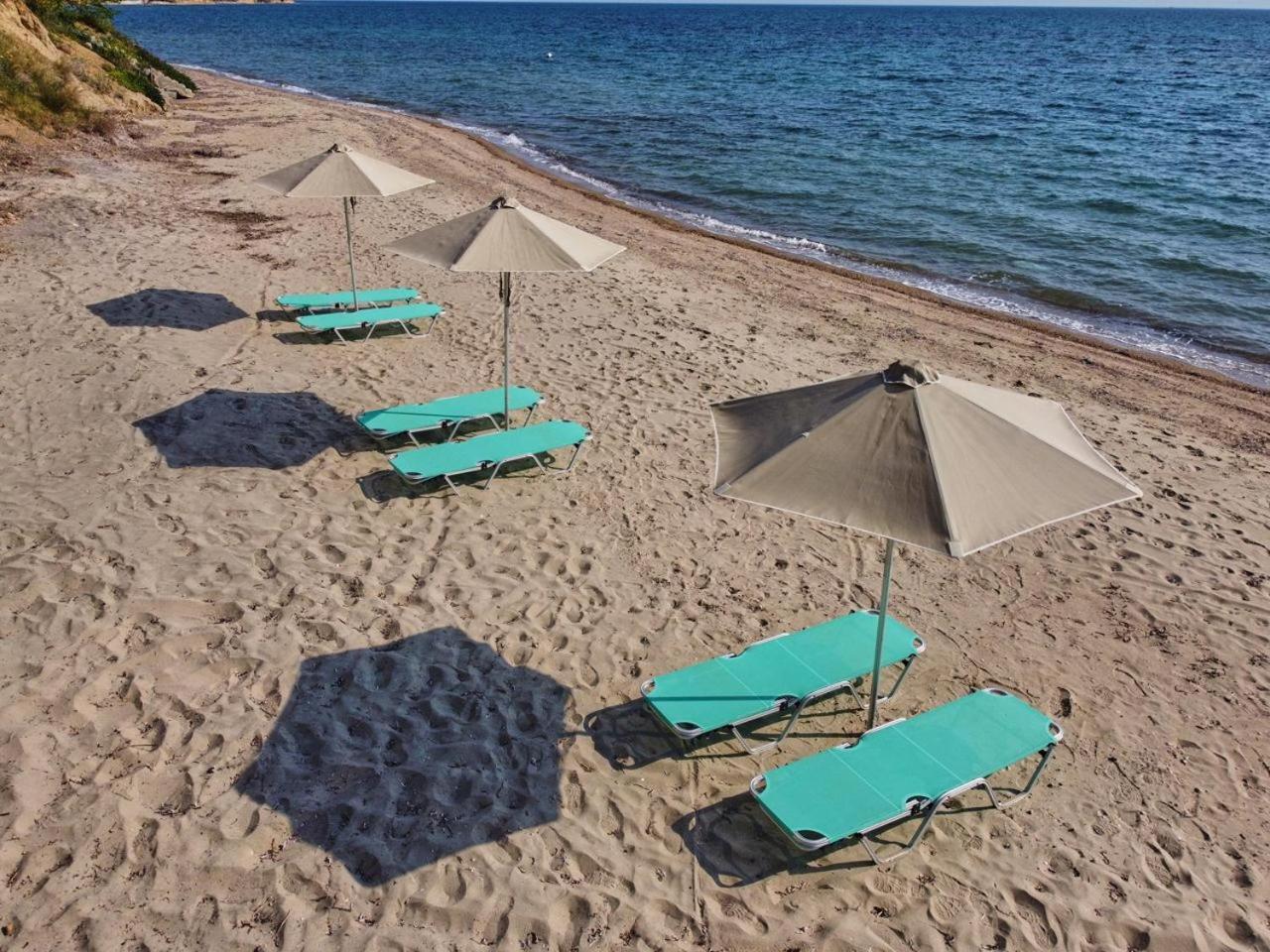 Summerday Villa Private Beach Nea Iraklia Exterior foto
