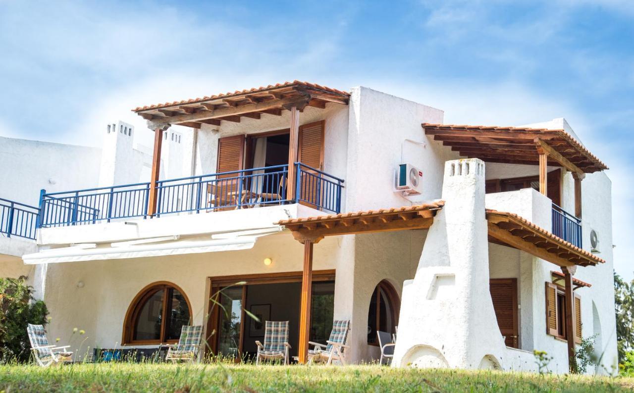 Summerday Villa Private Beach Nea Iraklia Exterior foto